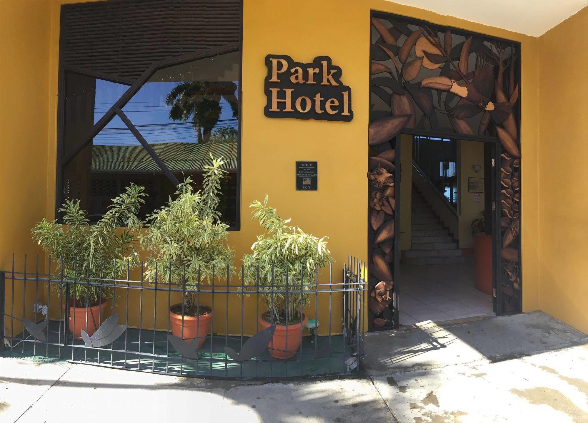 Park Hotel Puerto Limon Exteriér fotografie